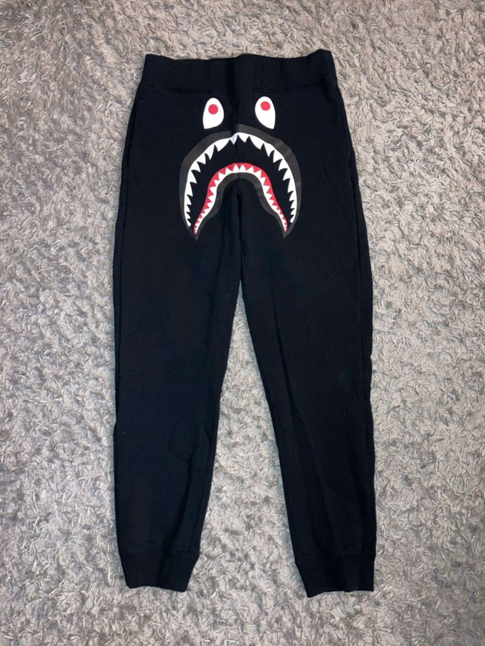 Men’s bape Black Shark mouth Graphic Joggers medium m purple camo